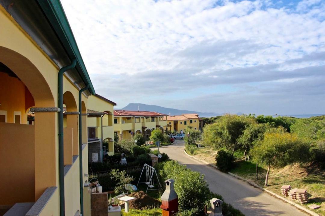 Villa Casa The Nest - Il Nido Sul Mare à Badesi Extérieur photo